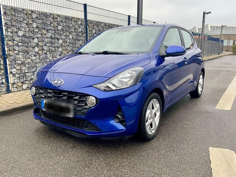 Blau Gebraucht 2021 Hyundai i10 Trend Kleinwagen | 13.800 € (Superpreis) - Bild 1/4