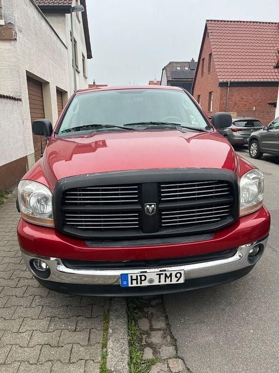 Second-hand Dodge Ram 345 CP (253 kW) 2006 Roșu Pickup