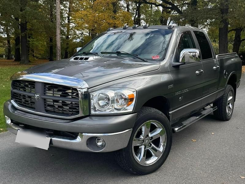 Grau Gebraucht 2006 Dodge Ram Abholung | 11.900 € (Guter Preis) - Bild 1/4