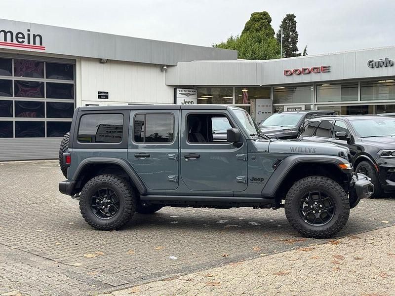 Neu Jeep Wrangler Unlimited 284 PS (208 kW) 2025 Grau SUV