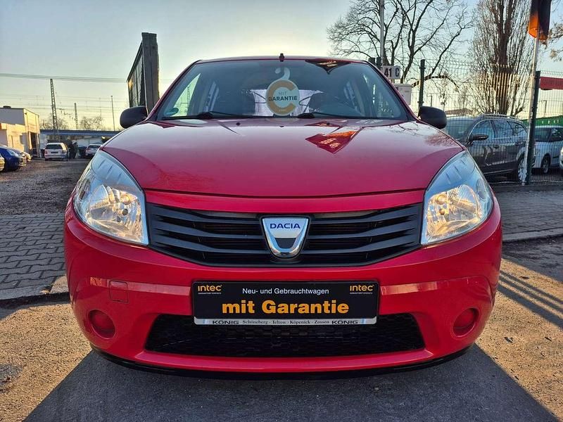 Gebraucht Dacia Sandero 75 PS (55 kW) 2010 Rot "passion" Kleinwagen