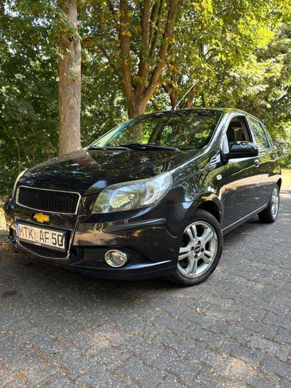 Schwarz Gebraucht 2011 Chevrolet Aveo Limousine | 1.500 € (Superpreis) - Bild 1/4