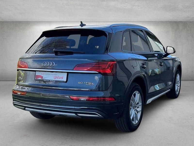 Gebraucht Audi Q5 Advanced Plus 299 PS (219 kW) 2022 Manhattangrau metallic SUV