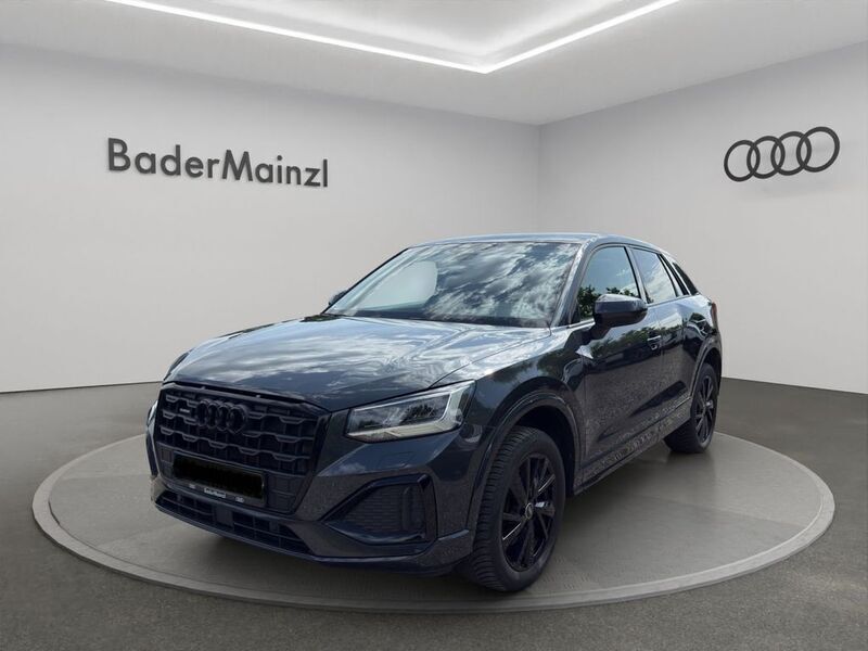 Grau Gebraucht 2022 Audi Q2 Advanced SUV | 29.930 € (Fairer Preis) - Bild 1/4