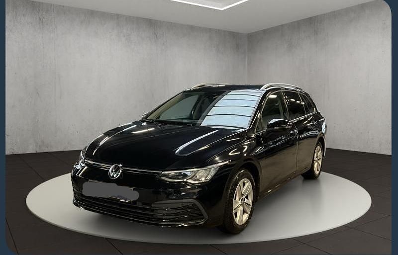 Schwarz Gebraucht 2021 VW Golf VIII Life Kombi | 13.999 € (Fairer Preis) - Bild 1/4