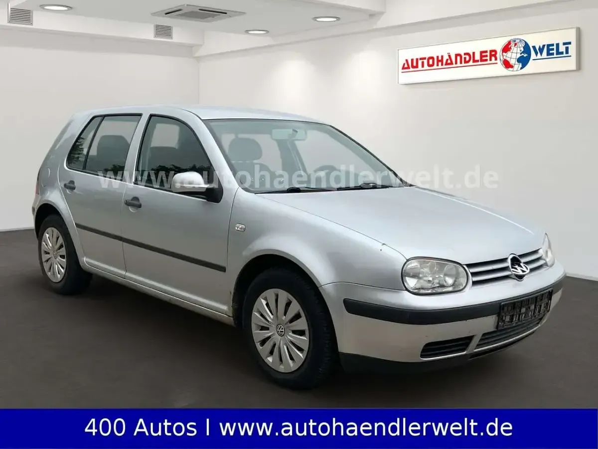 Gebraucht VW Golf IV 75 PS (55 kW) 2001 Grau Kleinwagen