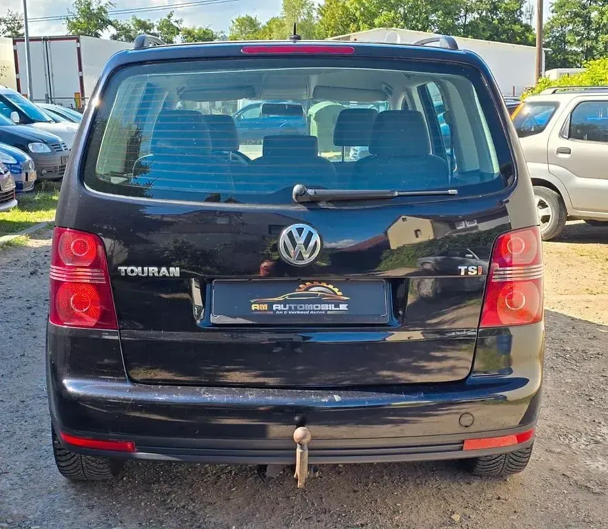 Gebraucht VW Touran Conceptline 140 PS (102 kW) 2009 Schwarz Van / Kleinbus