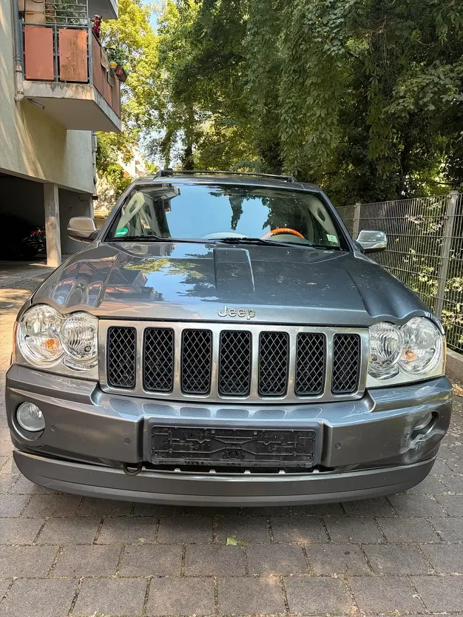 Gebraucht Jeep Grand Cherokee 218 PS (160 kW) 2007 Grau SUV