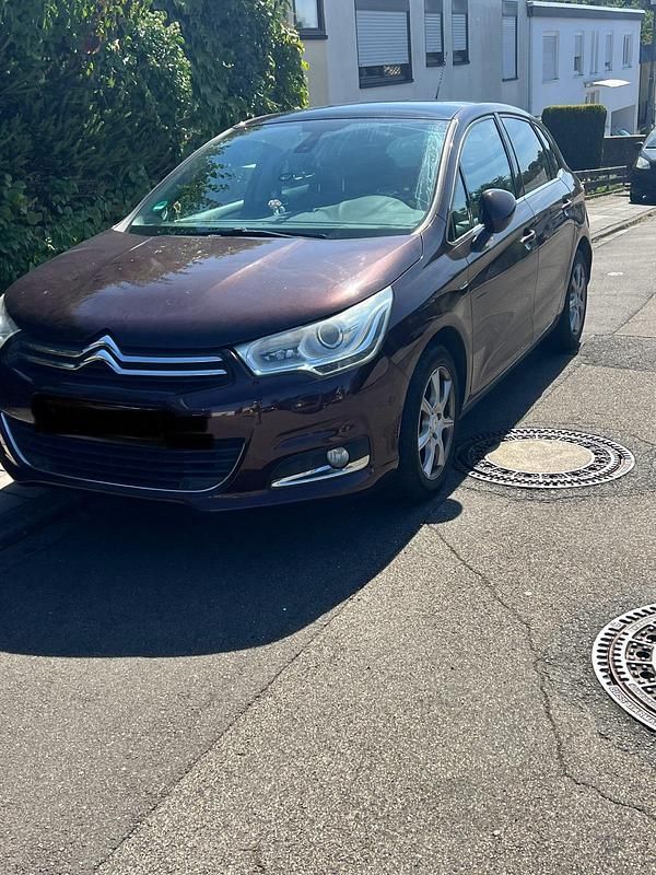 Gebraucht 2012 Citroën C4 Limousine | 6.700 € (Fairer Preis) - Bild 1/4