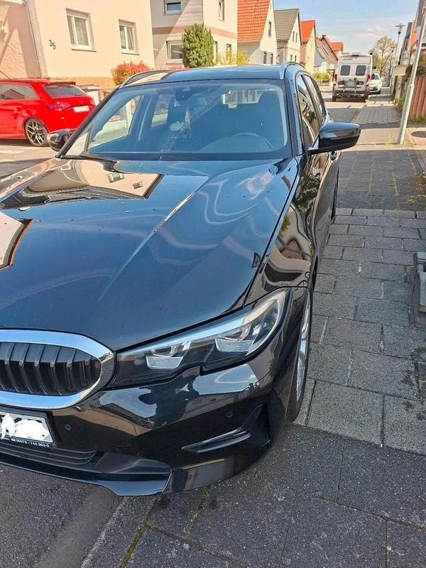 Gebraucht BMW 318 150 PS (110 kW) 2022 Schwarz Kombi