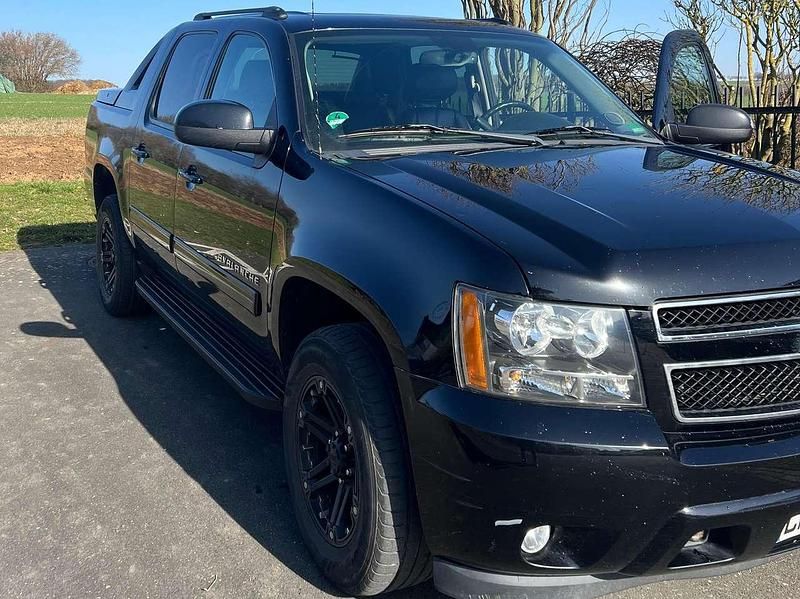 Usata Chevrolet Avalanche 325 CV (239 kW) 2013 Nero Pick-up