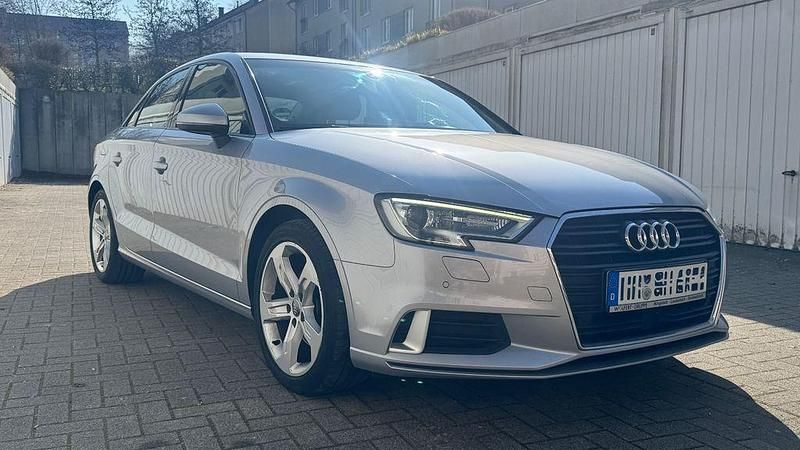 Gebraucht Audi A3 Sport 150 PS (110 kW) 2017 Silber Limousine