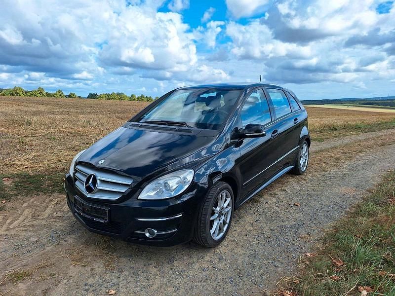 Schwarz Gebraucht 2008 Mercedes B170 Van / Kleinbus | 1.999 € (Guter Preis) - Bild 1/4