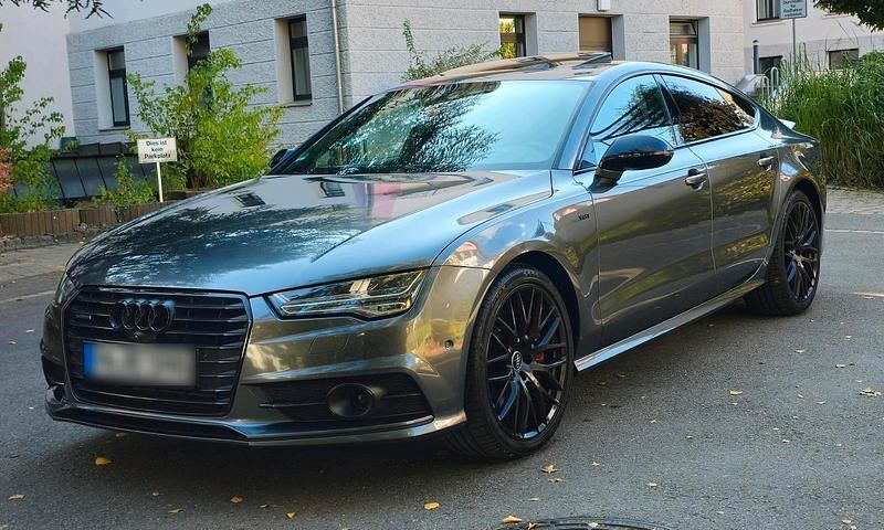 Grau Gebraucht 2017 Audi A7 Competition Kleinwagen | 27.000 € (Fairer Preis) - Bild 1/4