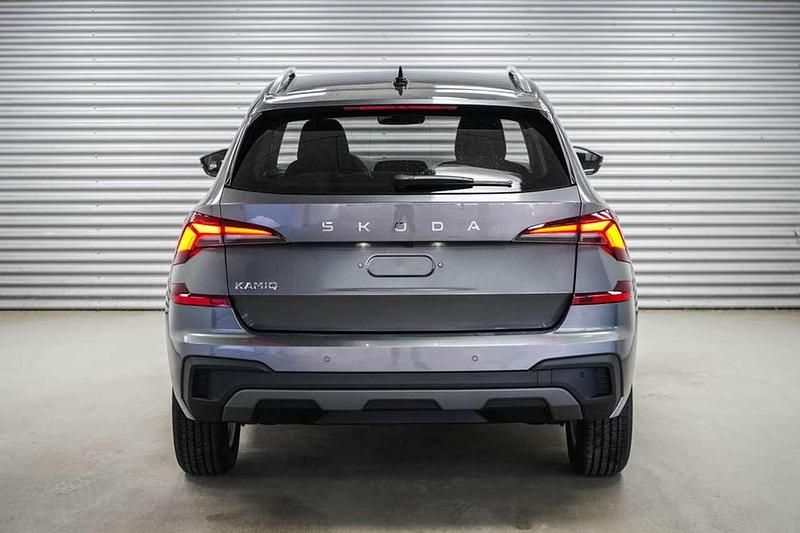 Neu Skoda Kamiq Selection 116 PS (85 kW) 2026 Graphite grau SUV