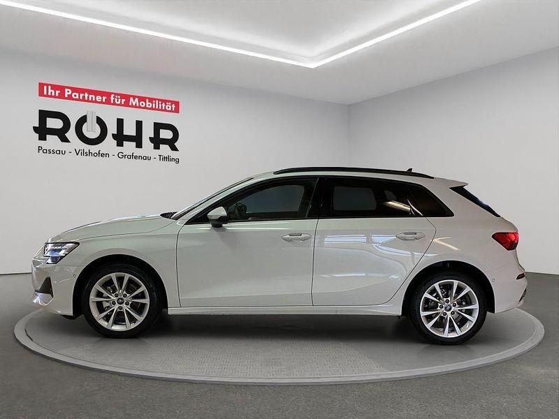 Second-hand Audi A3 Advanced Plus 116 CP (85 kW) 2025 Alb Berlinǎ
