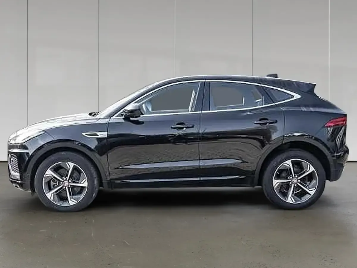Gebraucht Jaguar E-Pace R-Dynamic 206 PS (151 kW) 2021 Santorini black SUV