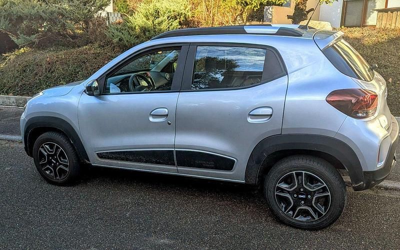 Gebraucht Dacia Spring Essentiel 33 kW (45 PS) 2023 Grau Kleinwagen