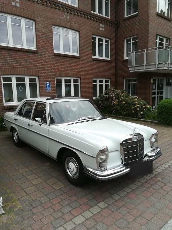 Weiß Gebraucht 1967 Mercedes W108 SE Limousine | 22.000 € - Bild 1/4