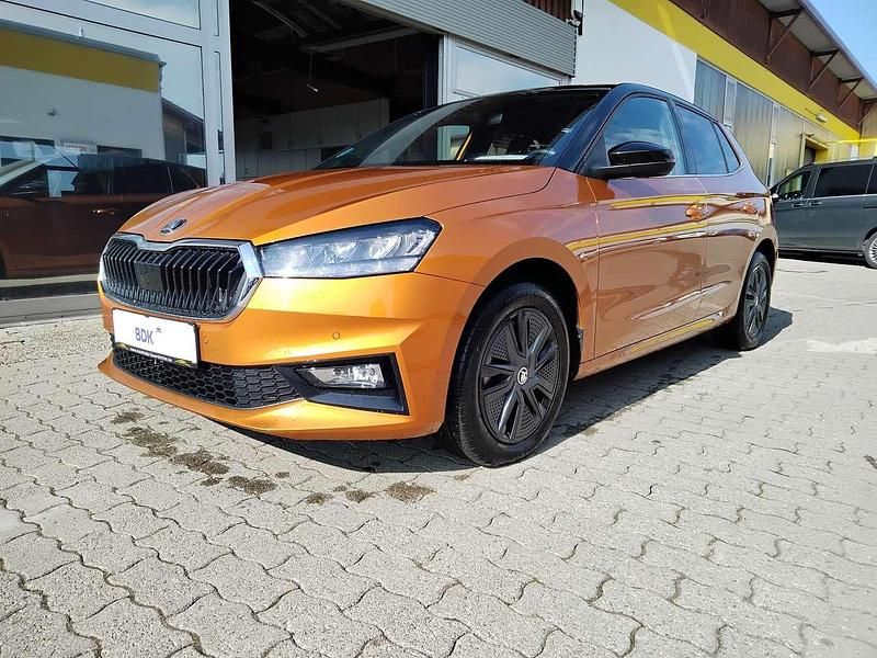 Gebraucht Skoda Fabia 116 PS (85 kW) 2024 Phoenixorange metallic Kleinwagen