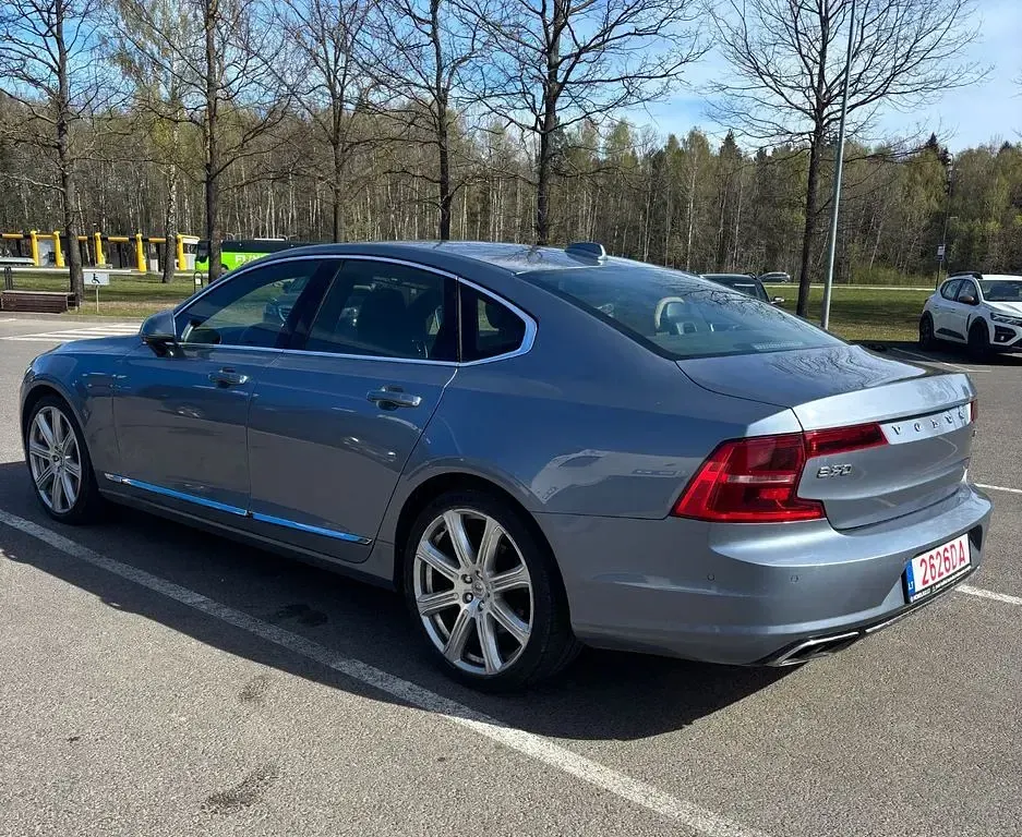 Gebraucht Volvo S90 Inscription 320 PS (235 kW) 2017 Grau Limousine