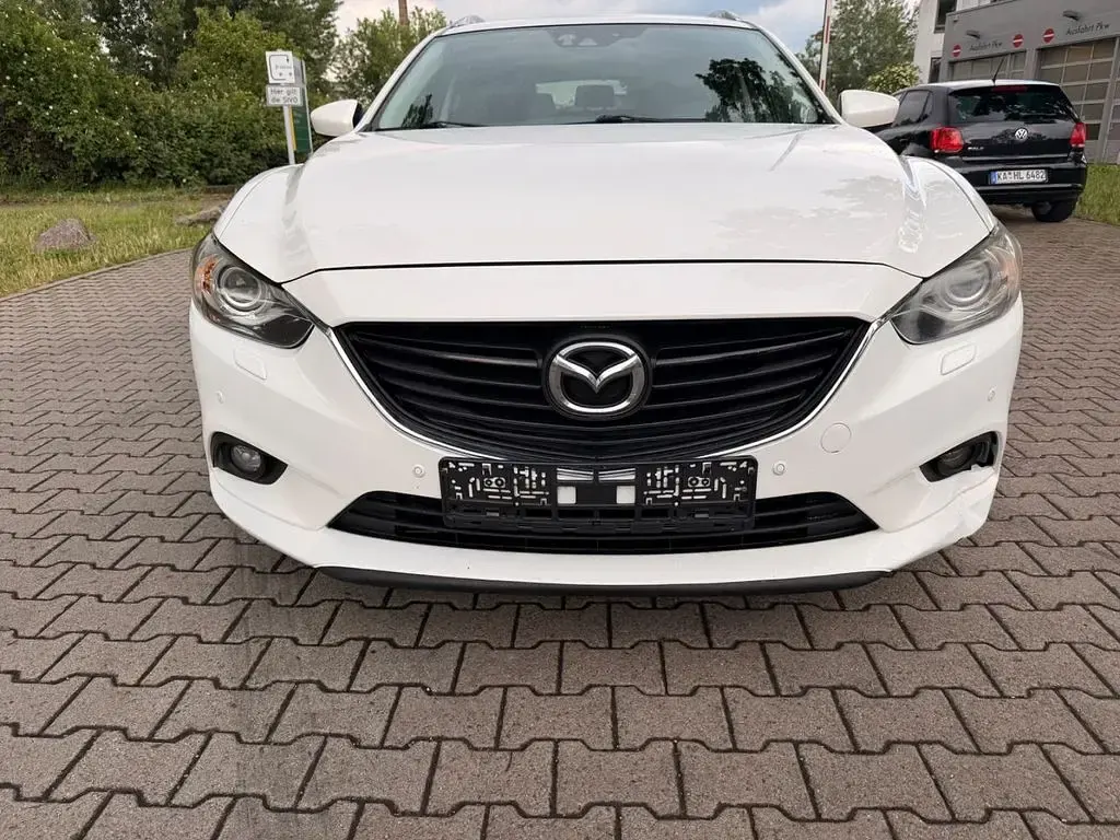 Używany Mazda 6 Prime-Line 150 KM (110 kW) 2013 Biały Kombi