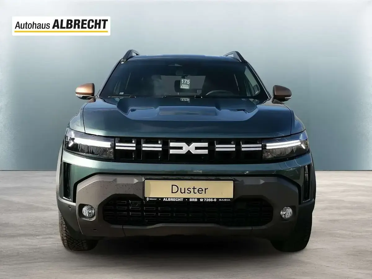 Neu Dacia Duster Extreme 154 PS (113 kW) 2026 Zedergrün SUV