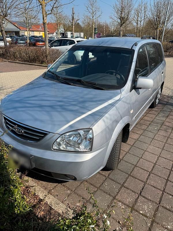 Gebraucht Kia Carens 140 PS (102 kW) 2006 Silber Van / Kleinbus