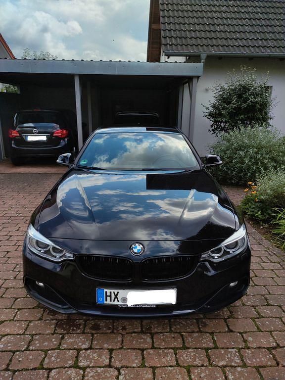 Schwarz Gebraucht 2015 BMW 420 Sport Line Coupé | 20.500 € (Fairer Preis) - Bild 1/4