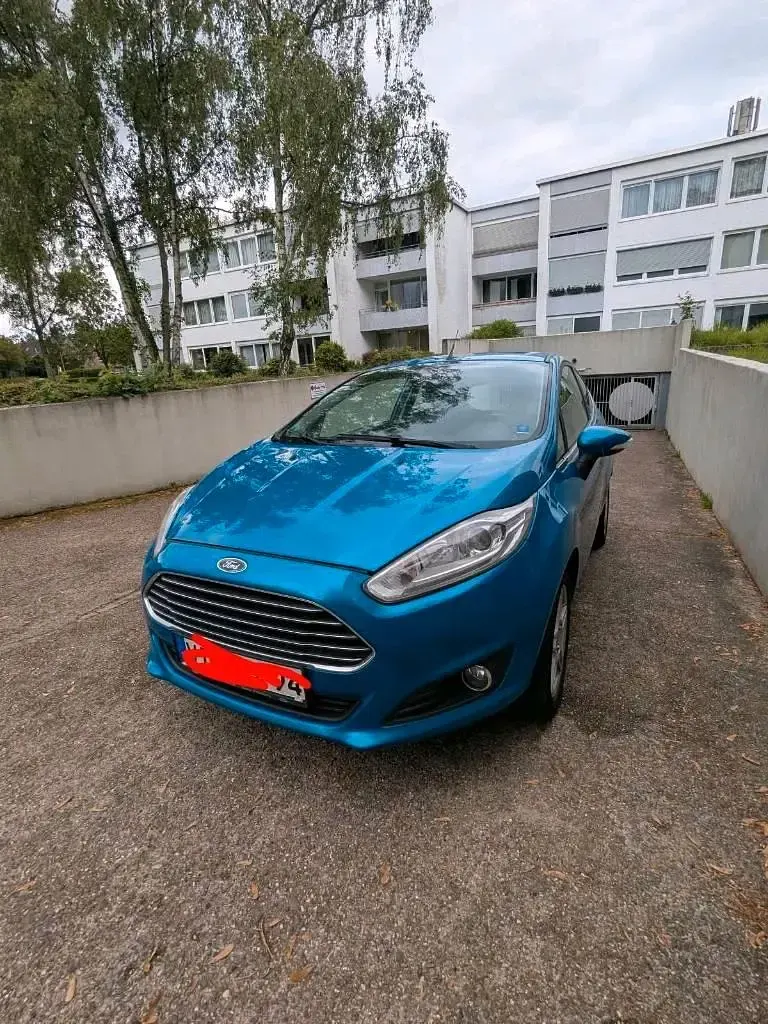 Gebraucht Ford Fiesta 2013 Blau Coupé