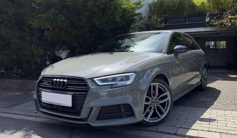 Gebraucht 2019 Audi A3 S-Line | 18.700 € - Bild 1/4