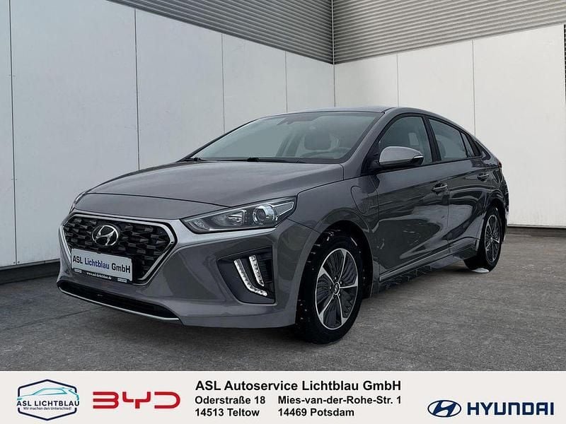 Używany Hyundai Ioniq Trend 141 KM (103 kW) 2022 Hatchback