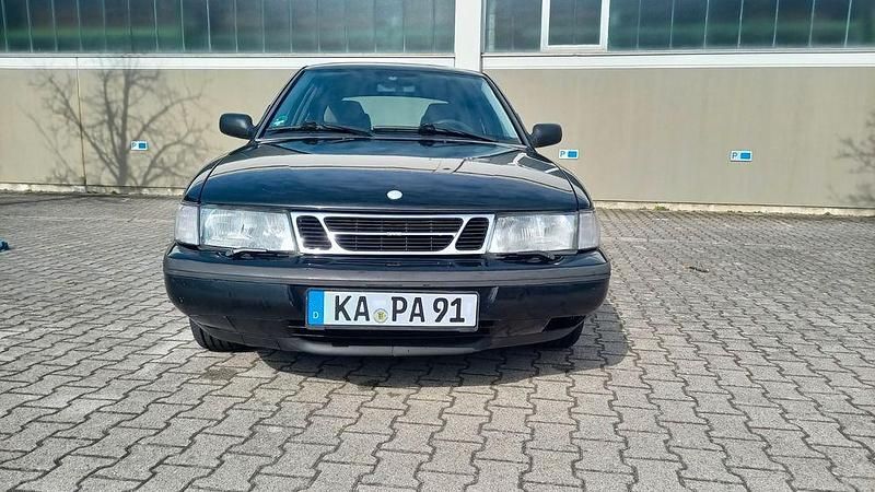 Gebraucht Saab 900 131 PS (96 kW) 1997 Schwarz Limousine