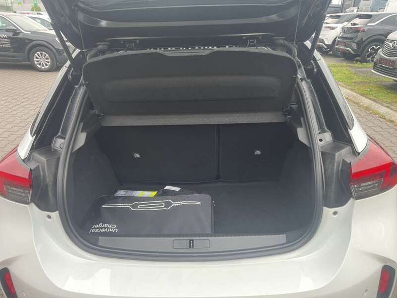 Gebraucht Opel Corsa-e GS Line 100 kW (136 PS) 2021 Arktis weiß Kleinwagen