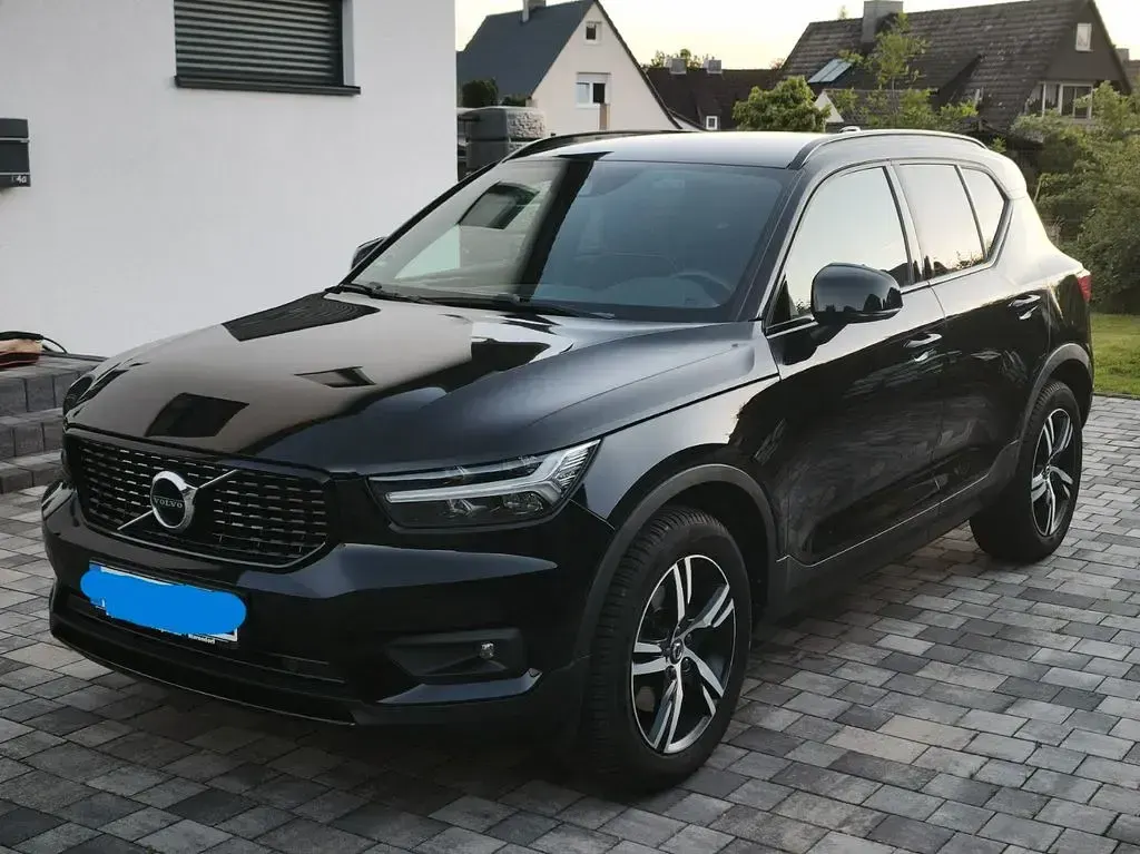 Gebraucht Volvo XC40 R-Design 190 PS (139 kW) 2020 Schwarz SUV