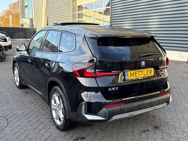 Gebraucht BMW iX1 225 kW (306 PS) 2025 Schwarz SUV
