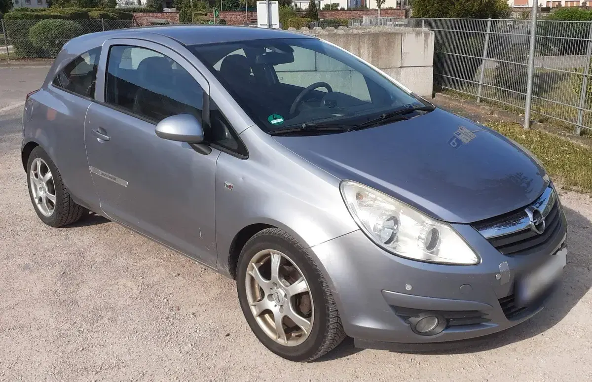Gebraucht Opel Corsa 80 PS (58 kW) 2009 Grau Kleinwagen