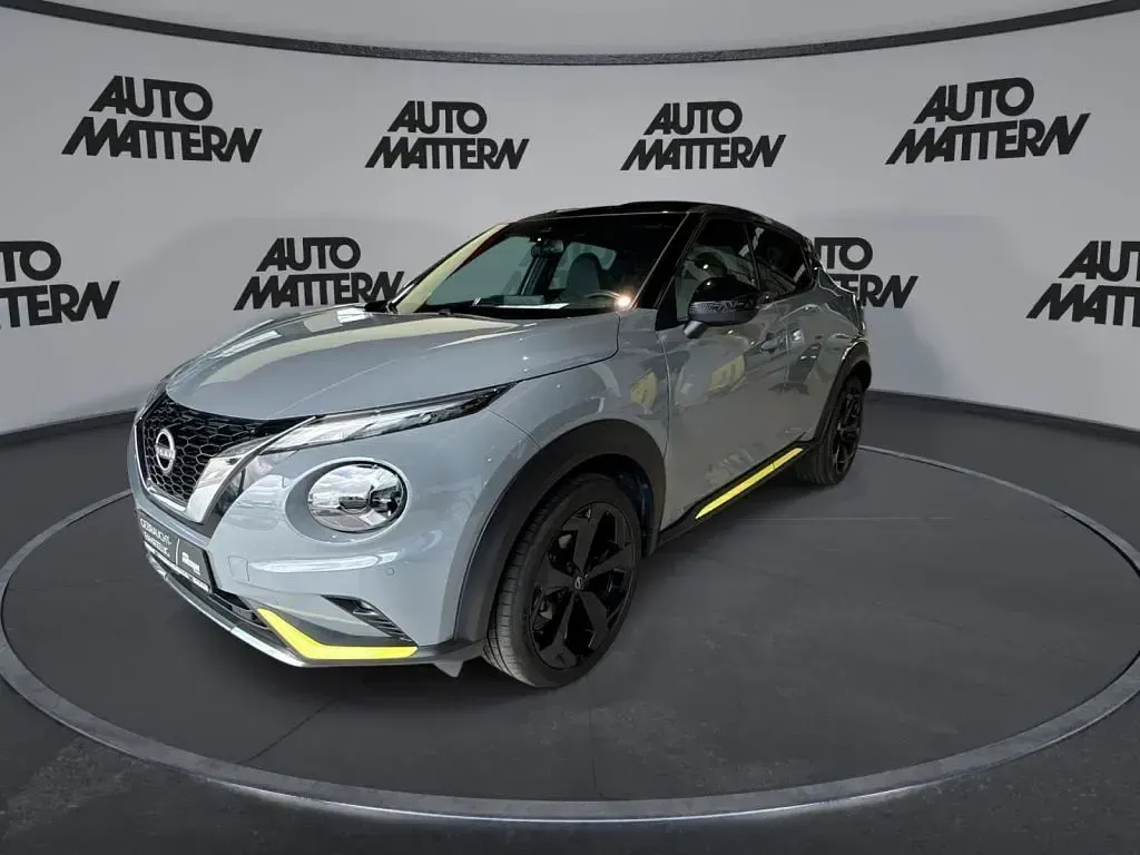 Gebraucht Nissan Juke 114 PS (83 kW) 2022 Ceramic grey p/black m SUV
