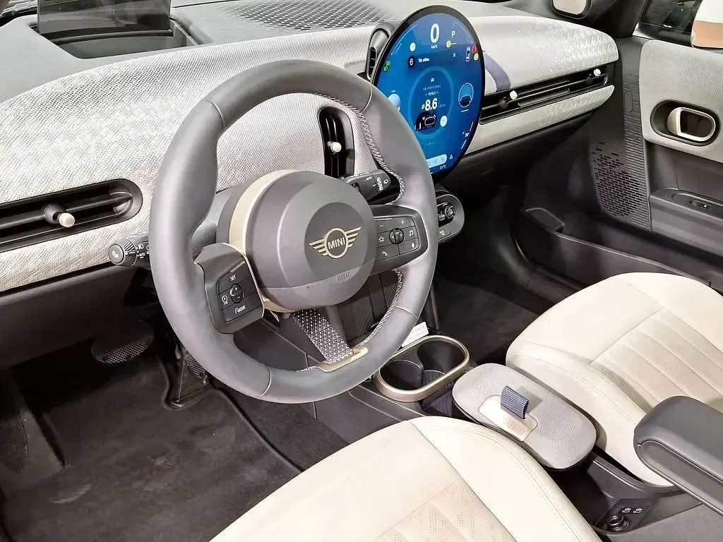 Gebraucht Mini Cooper S 204 PS (150 kW) 2025 Schwarz Kleinwagen