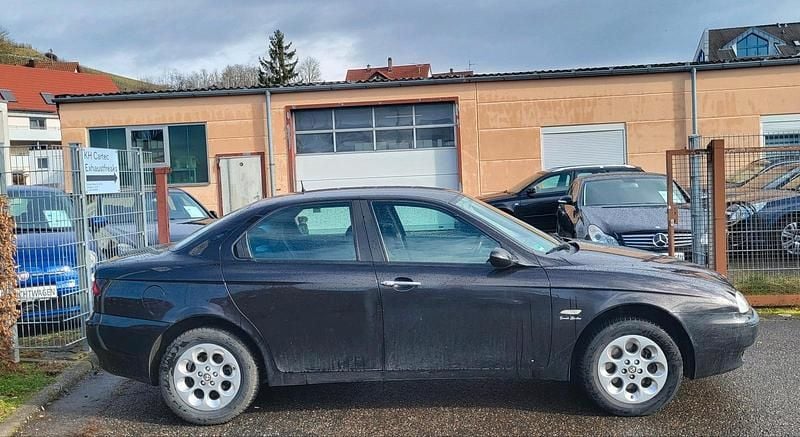 Gebraucht Alfa Romeo 156 155 PS (114 kW) 2000 Schwarz Limousine