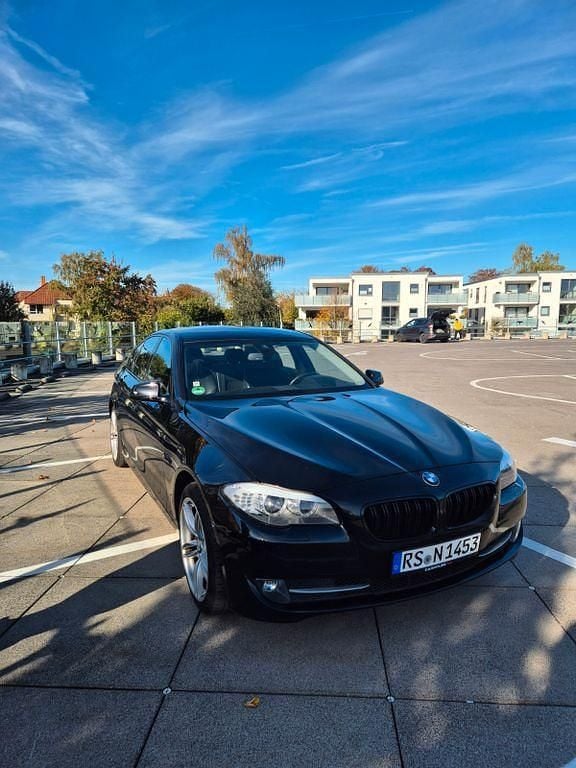 Schwarz Gebraucht 2013 BMW 535 Limousine | 14.000 € (Fairer Preis) - Bild 1/4