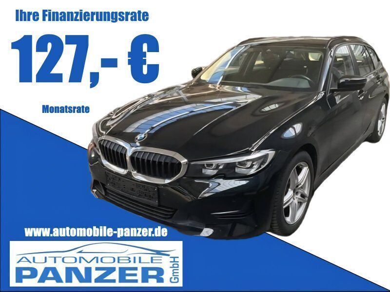 Schwarz Gebraucht 2020 BMW 320 Advantage Kombi | 22.990 € (Superpreis) - Bild 1/4