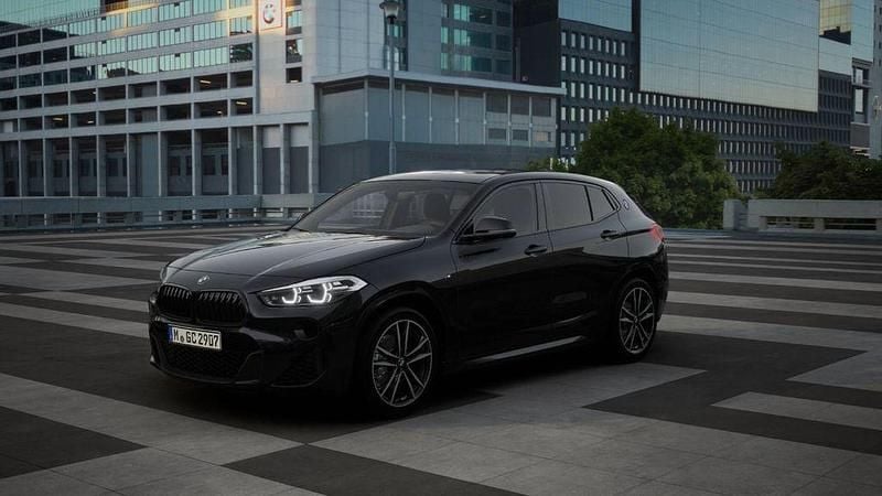 Black sapphire metallic Gebraucht 2021 BMW X2 M Sport SUV | 26.755 € (Fairer Preis) - Bild 1/3