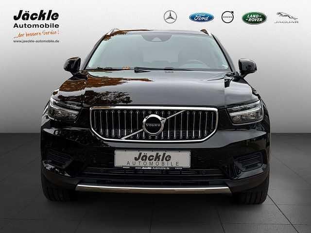 Gebraucht Volvo XC40 Core 211 PS (155 kW) 2022 Black stone SUV