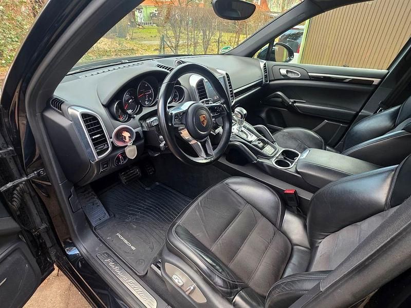Gebraucht Porsche Cayenne Platinum Edition 262 PS (192 kW) 2017 Schwarz SUV