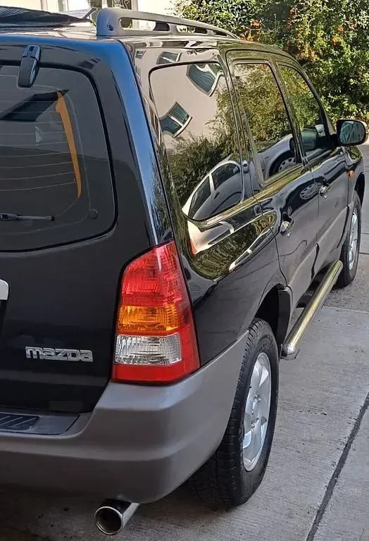 Gebraucht Mazda Tribute 124 PS (91 kW) 2003 Schwarz SUV
