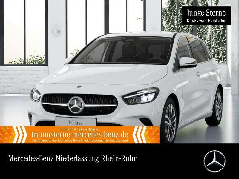 Weiß Gebraucht 2024 Mercedes B200 Advanced Van / Kleinbus | 28.590 € (Guter Preis) - Bild 1/3