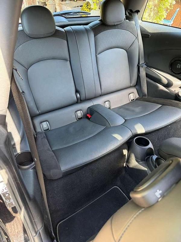 Gebraucht Mini Cooper SE 135 kW (184 PS) 2020 Schwarz Kleinwagen