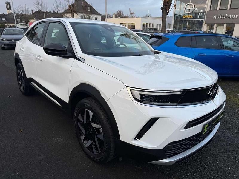 Gebraucht Opel Mokka Elegance 101 PS (74 kW) 2022 Jade weiss/arktis weiss SUV