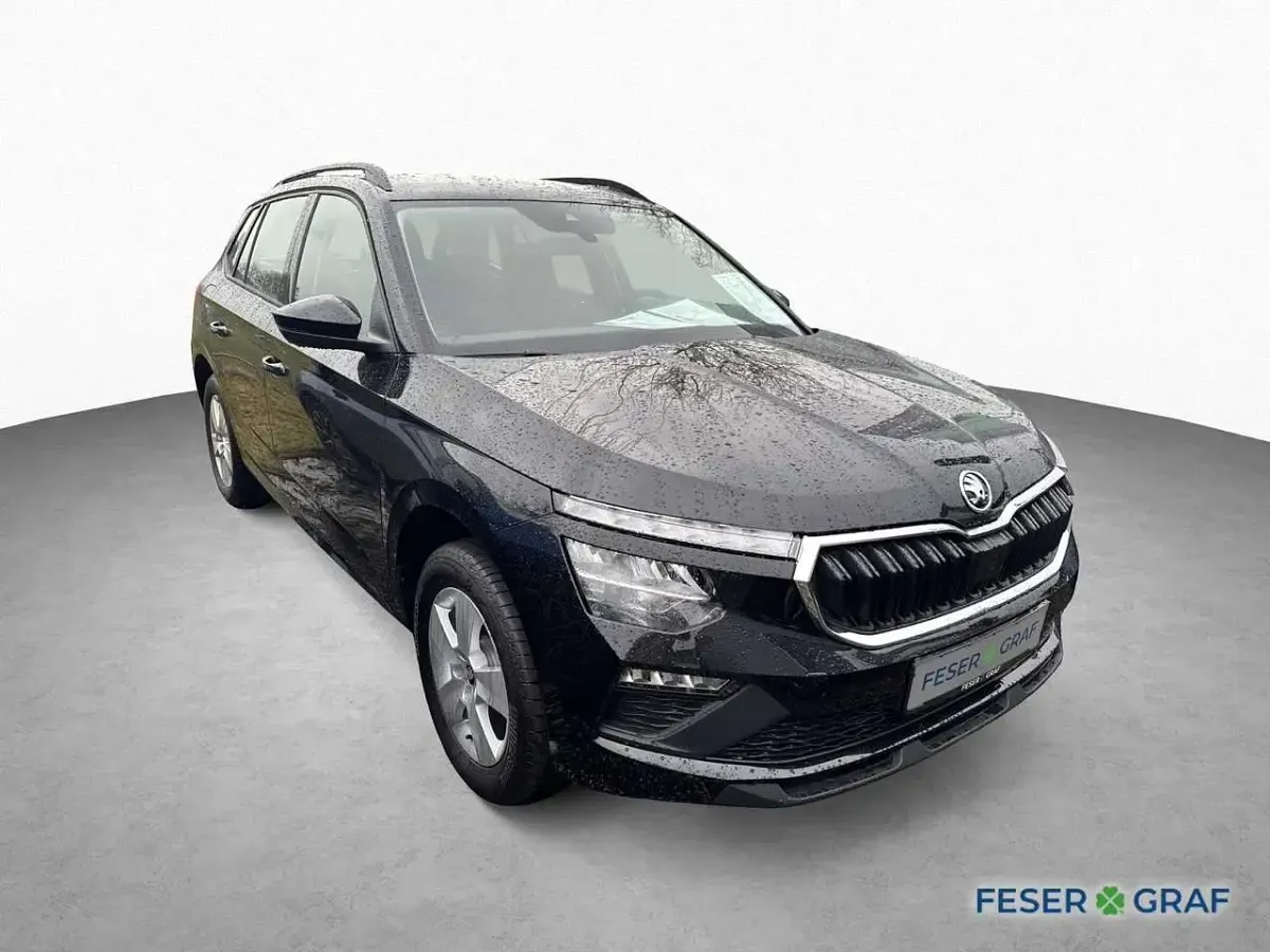 Neu Skoda Kamiq Essence 116 PS (85 kW) 2026 Blackmagicperleffekt SUV